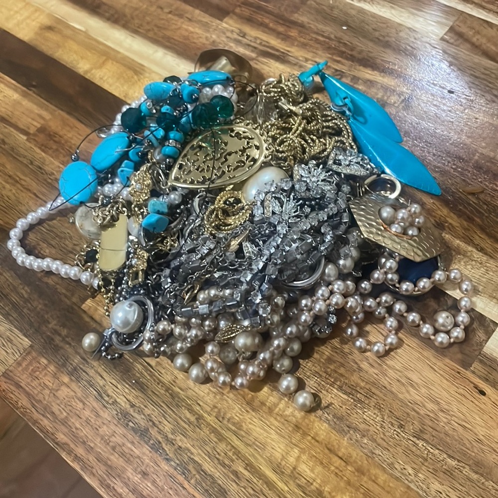 Costume jewelry bundle. Great for kids treasure! Or whatever!